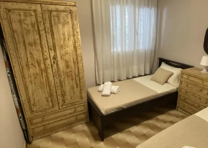 Semesterbostad Casa Venti Perea Peraía