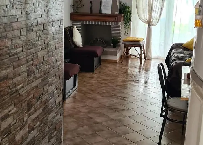 Semesterbostad Casa Venti Perea Peraía